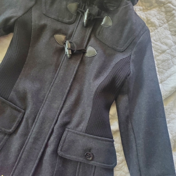 Coat - Picture 6 of 16